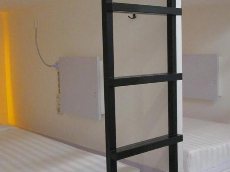 Capsule Hostel Old Batavia Jakarta Luaran gambar