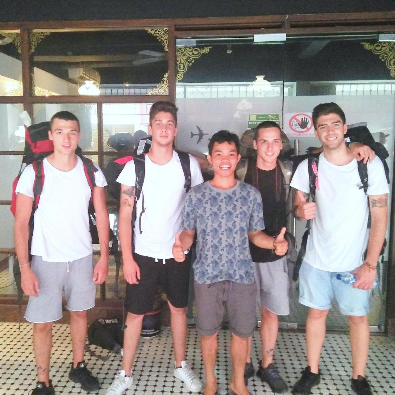 Capsule Hostel Old Batavia Jakarta Luaran gambar